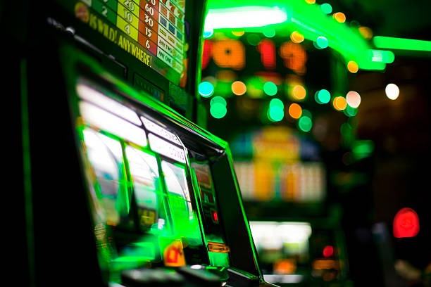 toraja33 Dealer-led round screen